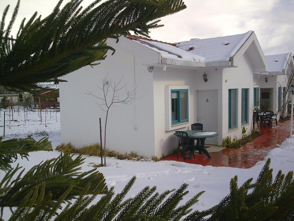 אחוזה במטולה Hotel Bagian luar foto